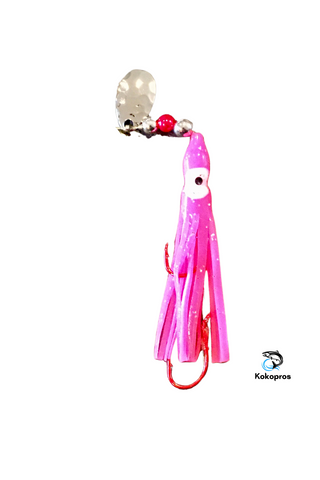 Hoochie - HOT PINK *Non Luminous Hoochie with Nickel Spinner Blade-