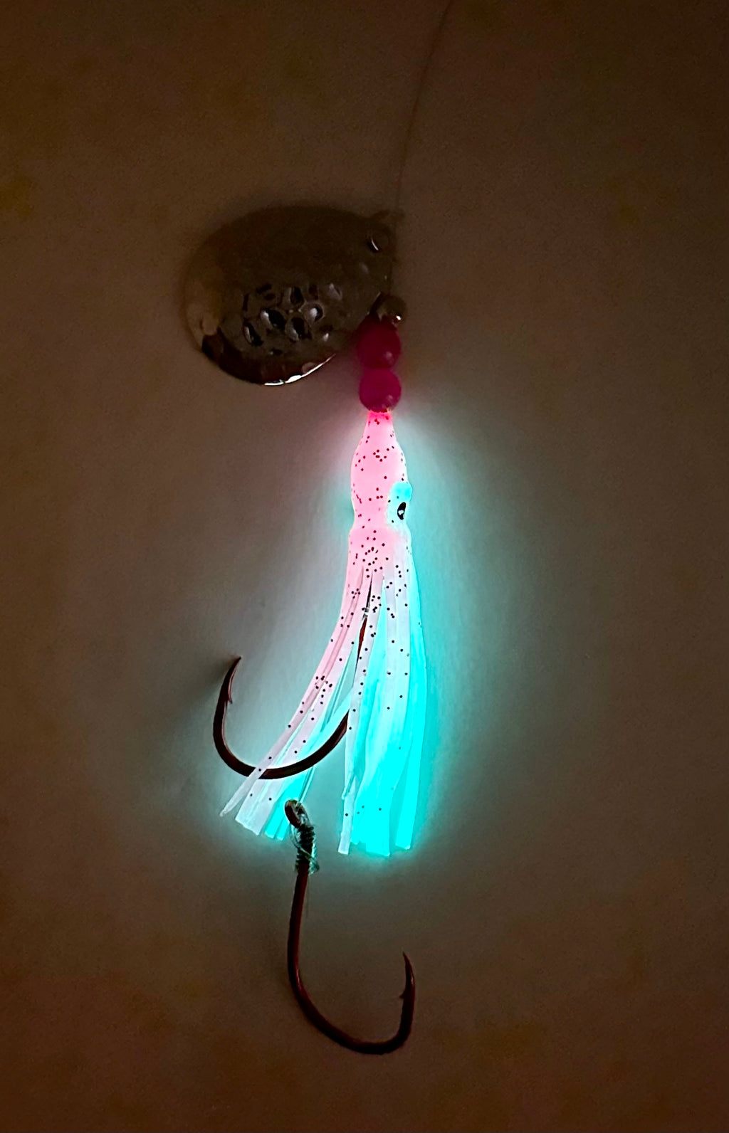 KOKOPROS® Pink and White #3 luminous salmon hoochie, 4/0 snell, spinner blade, glowing in the dark