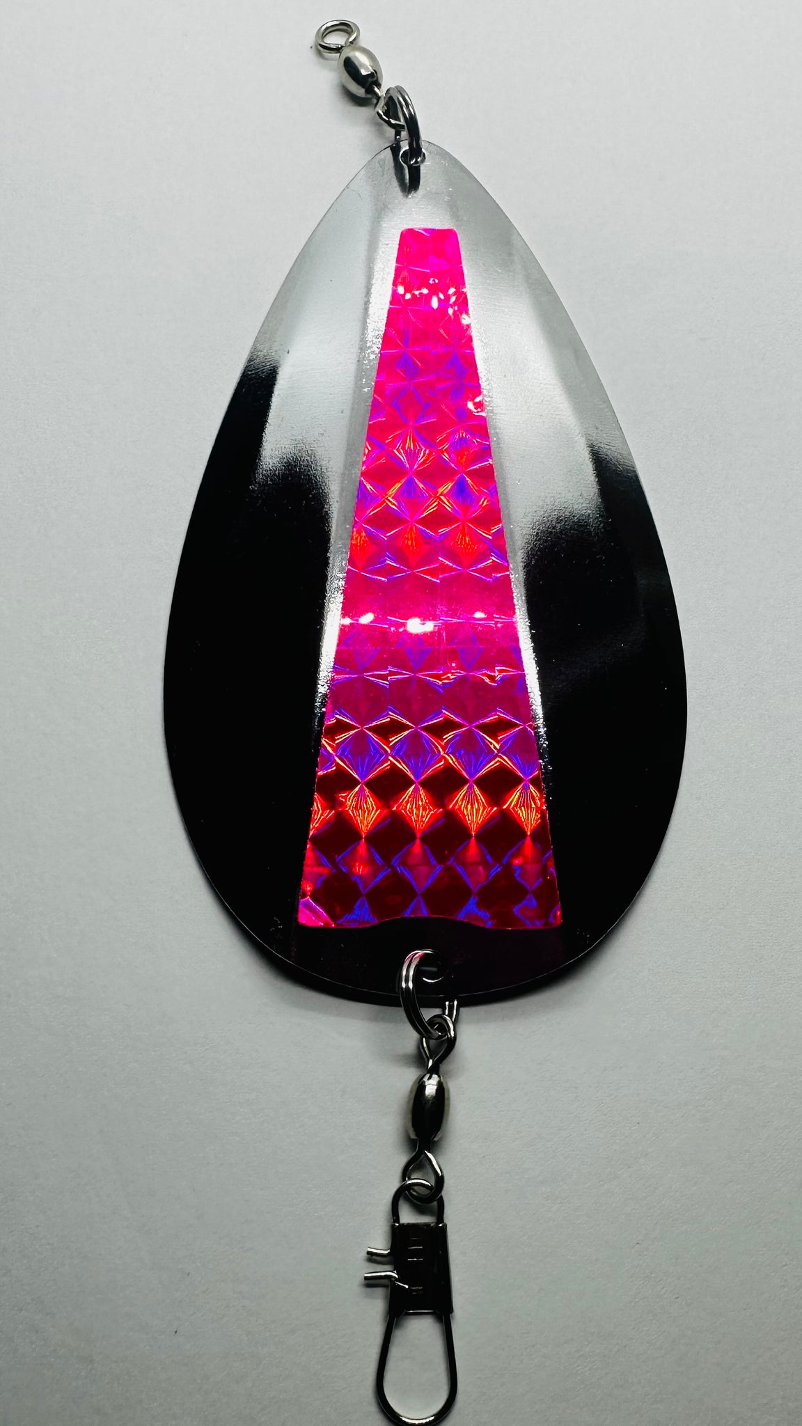 Jet Dodger - KOKOPROS® (Silver) Jet Dodger with (Hot Pink) Reflective Nucleus Sticker
