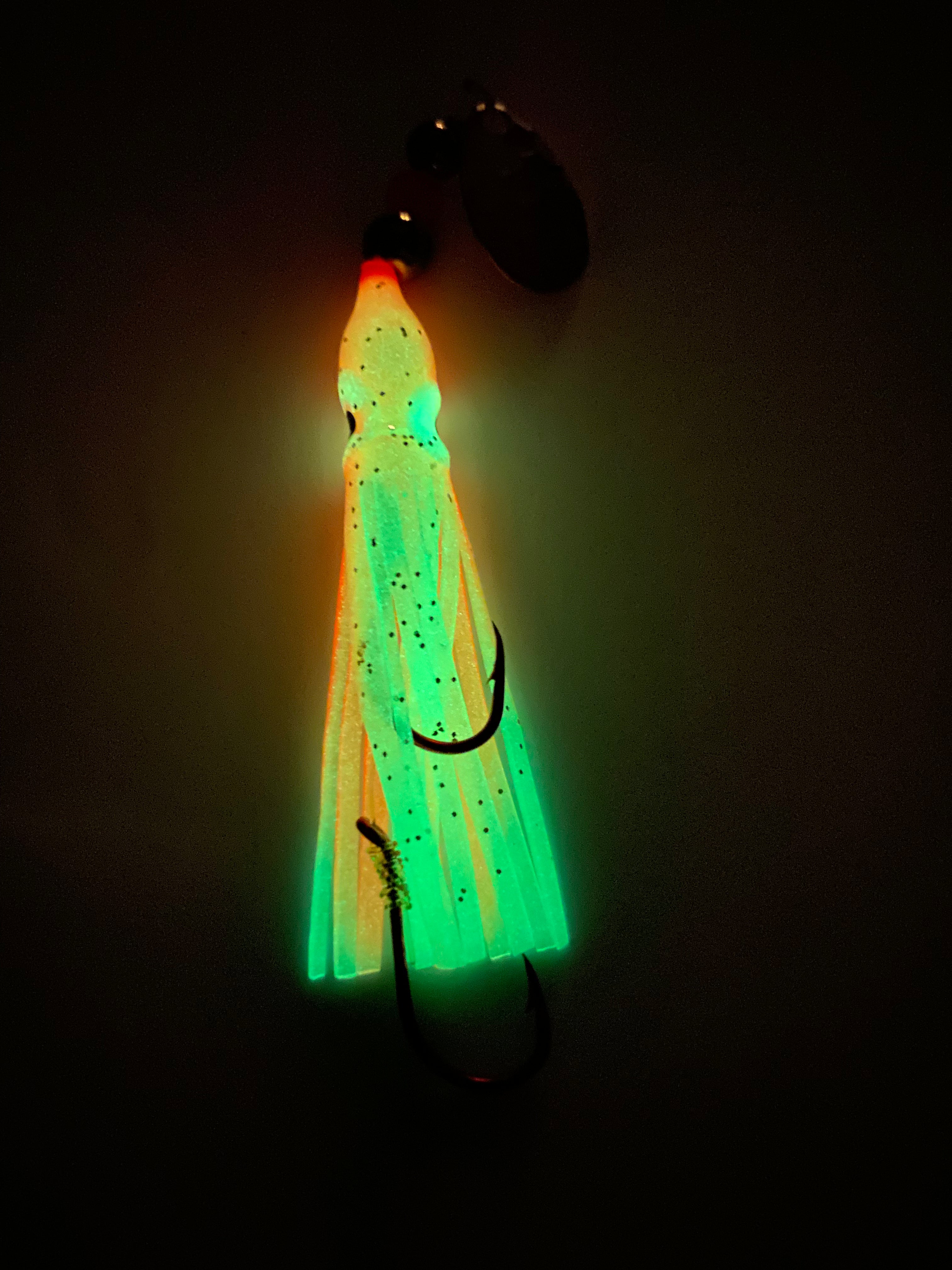 KOKOPROS® Orange Chartreuse #4 luminous octopus hoochie, 6 cm, brass spinner blade, glowing in the dark